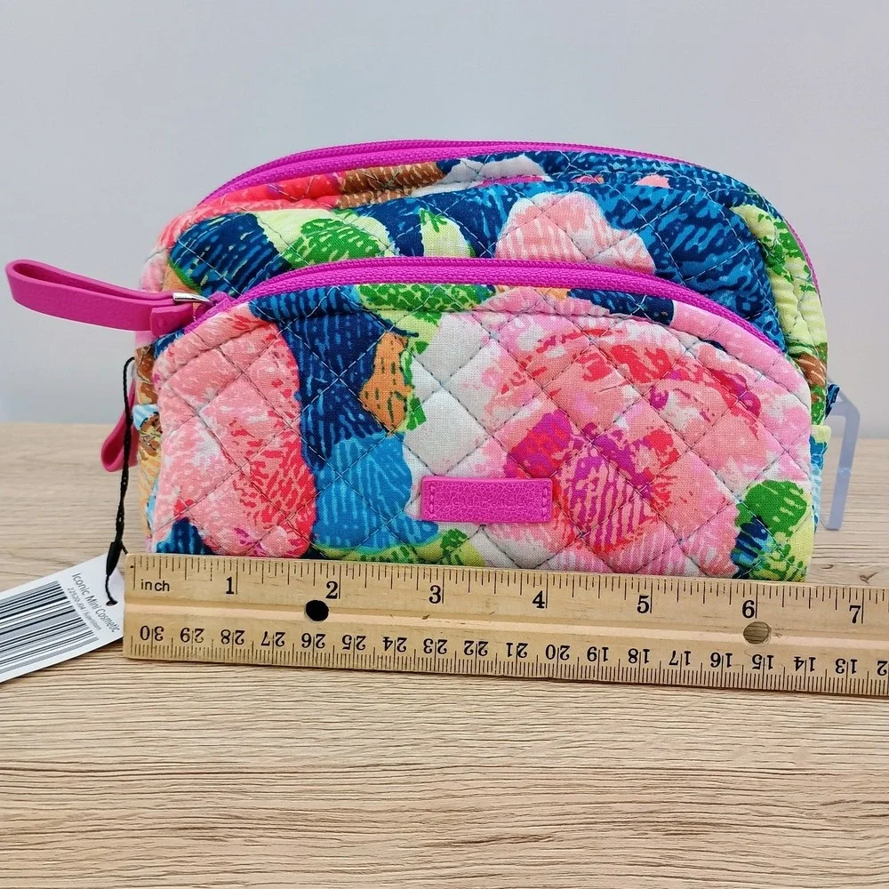 Vera Bradley Iconic Medium Cosmetic Bag Superbloom Floral Quilted Makeup Case